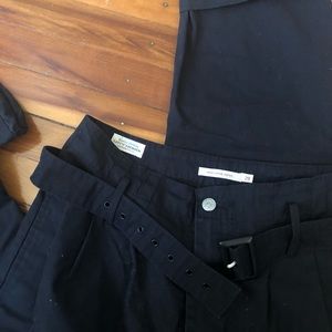 LEVI’s black high waist belted trouser pant
